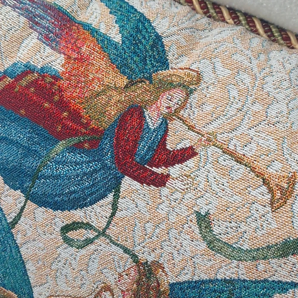 AGC, Inc. Accent ANGEL pillow NWOT - Picture 7 of 8